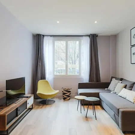 2 Pieces Proche Metro, Apartamento Montrouge