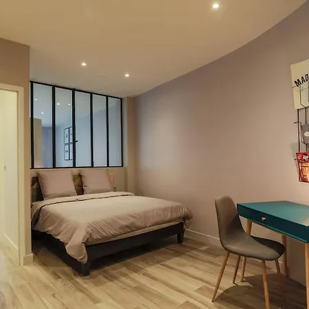 Apartamento 2 Pieces Proche Metro,